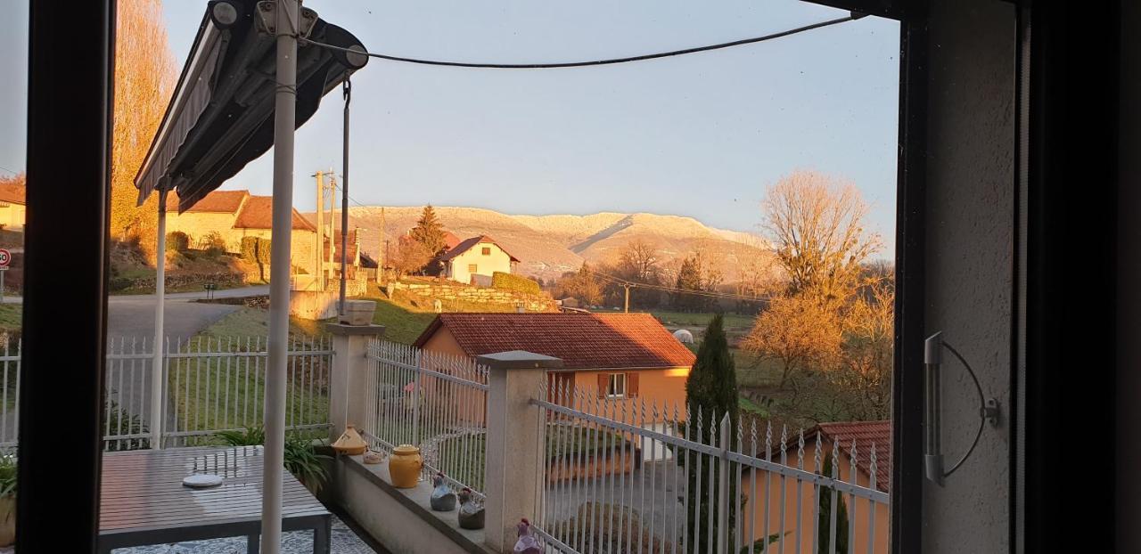 Le Nichoir Lägenhet Creys-et-Pusigneu Exteriör bild
